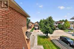 2300 OWLRIDGE DRIVE | Oakville Ontario | Slide Image Twenty-six