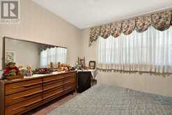 2013 DERAMORE DRIVE | Oakville Ontario | Slide Image Sixteen