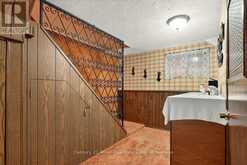 2013 DERAMORE DRIVE | Oakville Ontario | Slide Image Nineteen