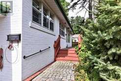 2013 DERAMORE DRIVE | Oakville Ontario | Slide Image Three