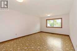5197 CHERRYHILL CRESCENT | Burlington Ontario | Slide Image Twenty-one