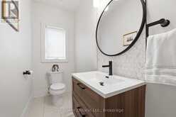 2541 KATE COMMON | Oakville Ontario | Slide Image Seventeen