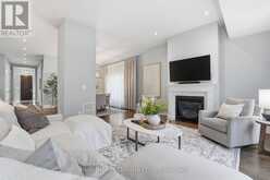 2541 KATE COMMON | Oakville Ontario | Slide Image Eight