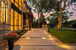 1071 SCOTT AVENUE N | Oakville Ontario | Slide Image Four