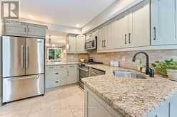 2331 MARINE DRIVE | Oakville Ontario | Slide Image Six