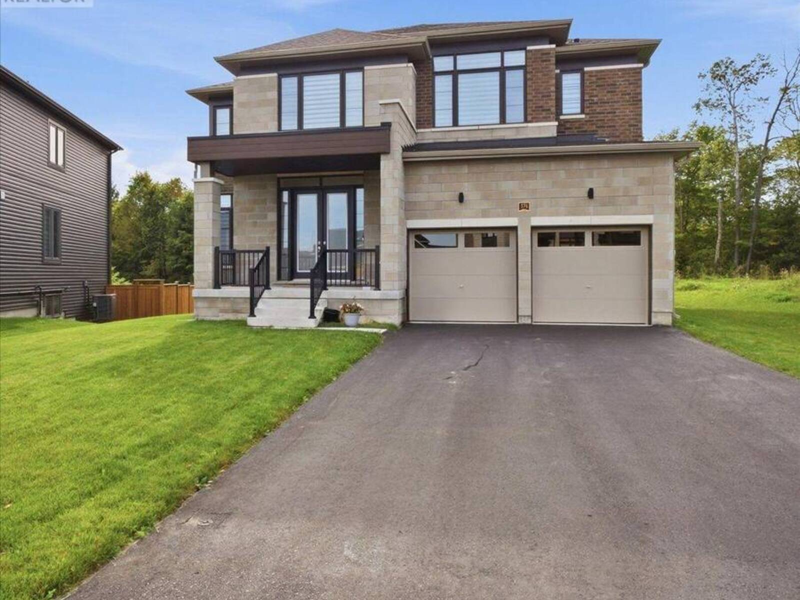 174 ROSANNE CIRCLE, Wasaga Beach, Ontario L9Z 1J7