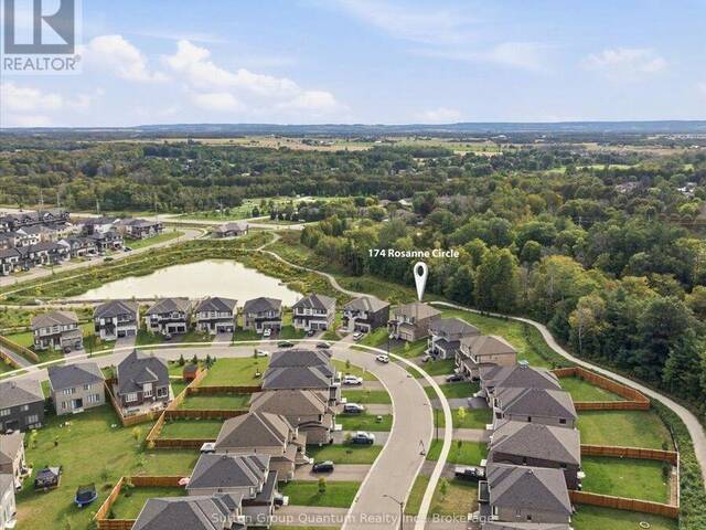 174 ROSANNE CIRCLE Wasaga Beach Ontario, L9Z 1J7 - 5 Bedrooms Home For Sale