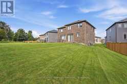 174 ROSANNE CIRCLE | Wasaga Beach Ontario | Slide Image Six