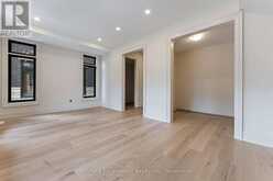 335 HELEN LAWSON LANE | Oakville Ontario | Slide Image Nine