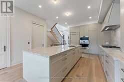 335 HELEN LAWSON LANE | Oakville Ontario | Slide Image Seventeen
