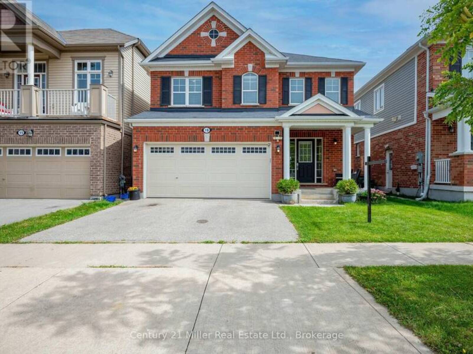 19 GLENVISTA DRIVE, Kitchener, Ontario N2R 0E7