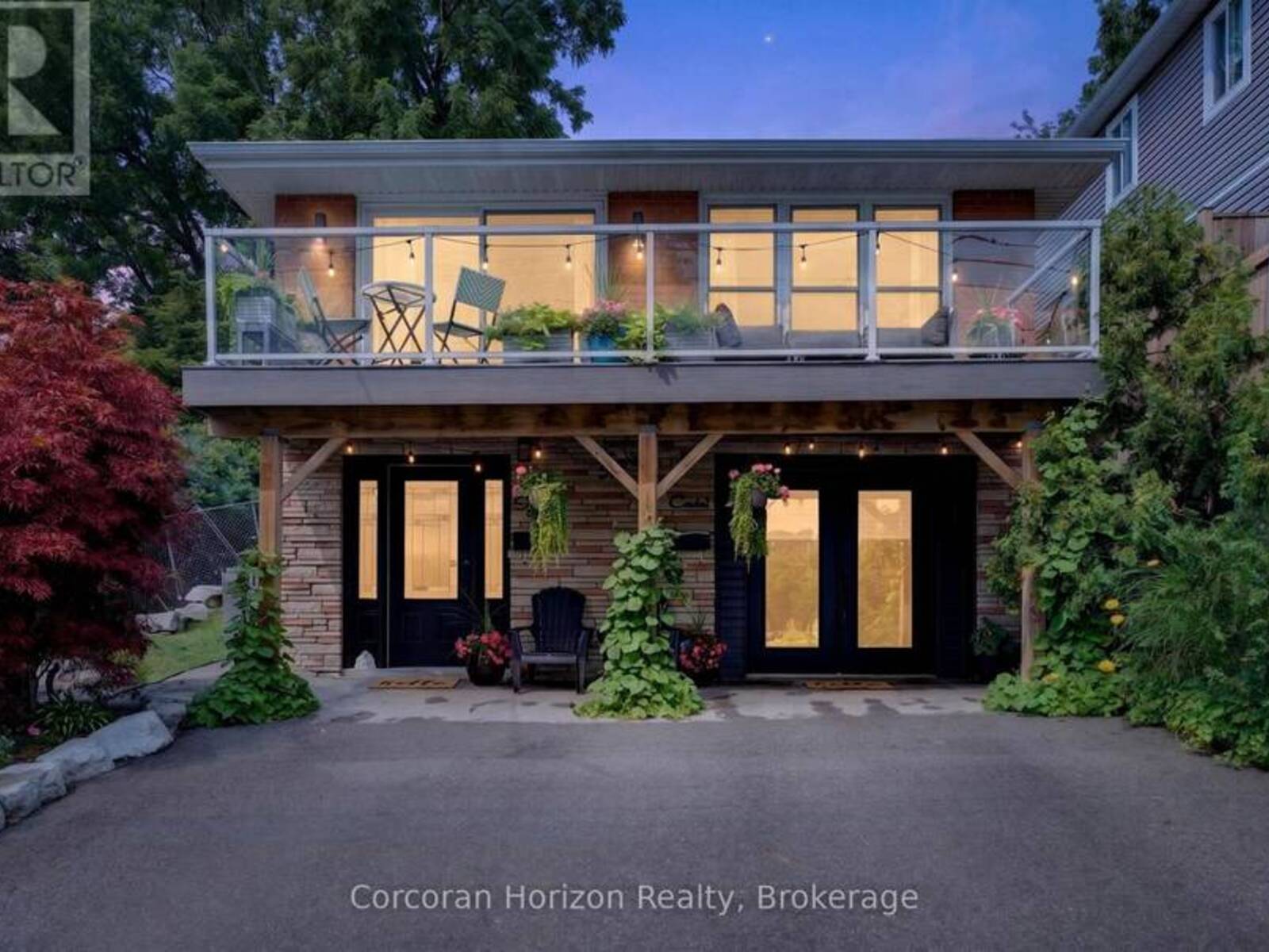 592 ABERDEEN AVENUE, Hamilton, Ontario L8P 2T1