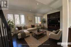 2430 SECOND STREET | Burlington Ontario | Slide Image Twelve