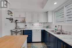 10 GOLDFINCH ROAD | Hamilton Ontario | Slide Image Eleven