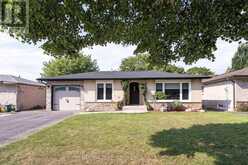96 MACDONALD CRESCENT | Milton Ontario | Slide Image Two