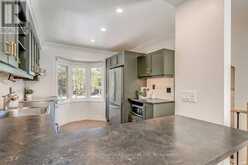 65 NORMANDY PLACE | Oakville Ontario | Slide Image Thirteen