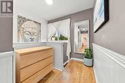 2301 BARCLAY ROAD | Burlington Ontario | Slide Image Seventeen