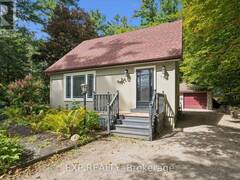 195 MAPLE STREET Bracebridge Ontario, P1L 1K4