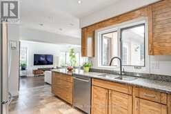 31 MEANDER CLOSE | Hamilton Ontario | Slide Image Eleven