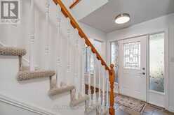 31 MEANDER CLOSE | Hamilton Ontario | Slide Image Six