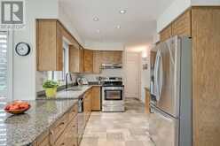 31 MEANDER CLOSE | Hamilton Ontario | Slide Image Nine