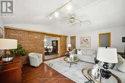 12 HUNTSMAN GATE | Hamilton Ontario | Slide Image Seventeen