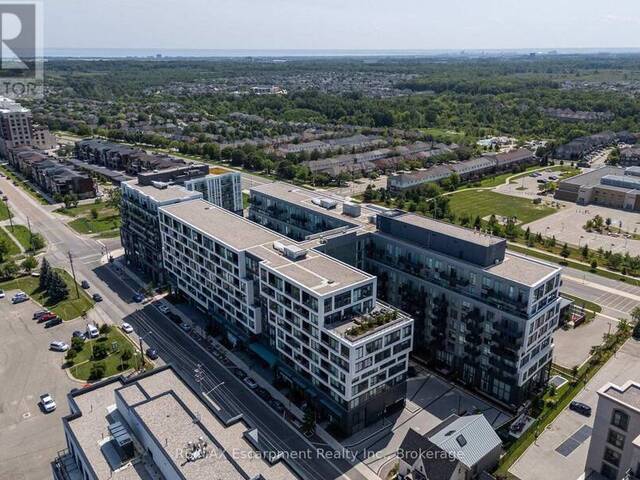 707 - 2450 OLD BRONTE ROAD Oakville Ontario, L6M 4J2 - 2 Bedrooms Condo For Sale