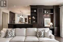 1073 LAKESHORE ROAD E | Oakville Ontario | Slide Image Thirteen
