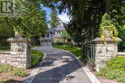 1073 LAKESHORE ROAD E | Oakville Ontario | Slide Image Two