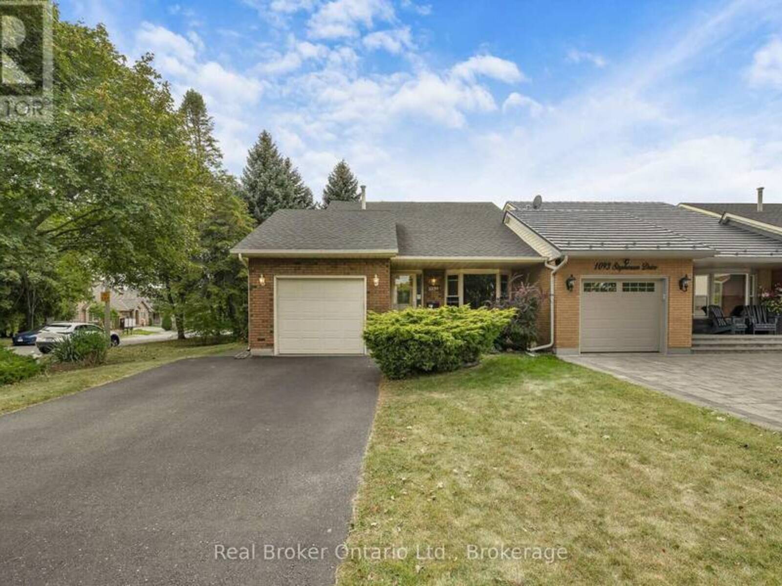 1091 STEPHENSON DRIVE, Burlington, Ontario L7S 2A8