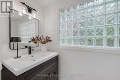 3270 SHELBURNE PLACE | Oakville Ontario | Slide Image Fifteen