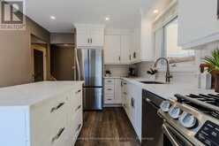 902 LAURIER AVENUE | Milton Ontario | Slide Image Thirteen