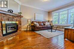 902 LAURIER AVENUE | Milton Ontario | Slide Image Six