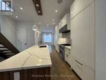 177 RANLEIGH AVENUE | Toronto Ontario | Slide Image Nine