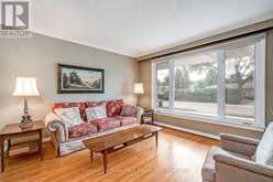 1135 BRIDGE ROAD | Oakville Ontario | Slide Image Twelve