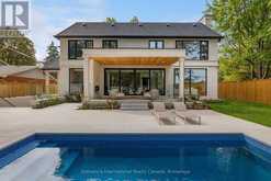 123 TAVISTOCK SQUARE | Oakville Ontario | Slide Image Seventeen