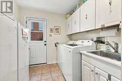 2507 WOBURN CRESCENT | Oakville Ontario | Slide Image Sixteen