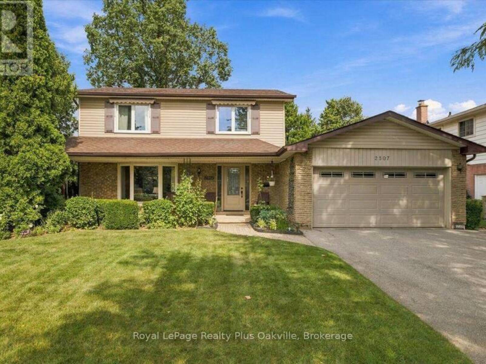 2507 WOBURN CRESCENT, Oakville, Ontario L6L 5E8