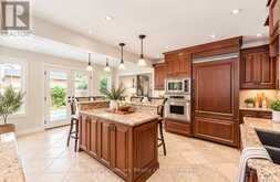 500 BLENHEIM CRESCENT | Oakville Ontario | Slide Image Fifteen