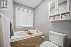 954 LANCASTER BOULEVARD | Milton Ontario | Slide Image Thirty