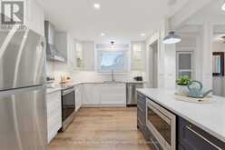 539 GALWAY DRIVE | Burlington Ontario | Slide Image Eight