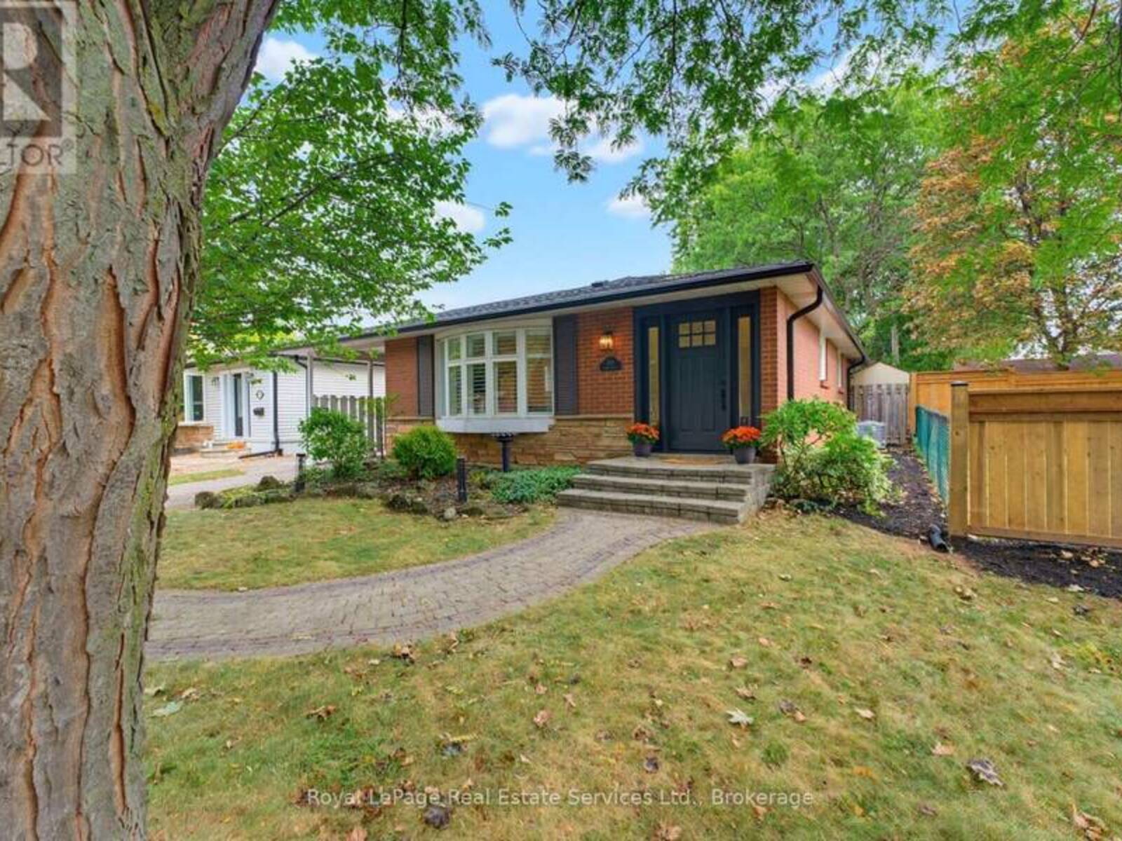539 GALWAY DRIVE, Burlington, Ontario L7L 2S6