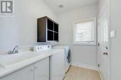 2241 ADIRONDAK TRAIL | Oakville Ontario | Slide Image Seventeen