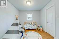 2241 ADIRONDAK TRAIL | Oakville Ontario | Slide Image Thirty-seven