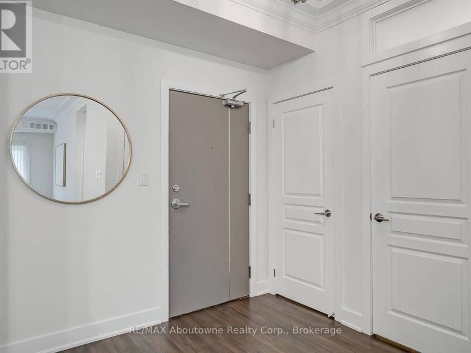 102 - 128 GARDEN DRIVE, Oakville, Ontario L6K 0H7
