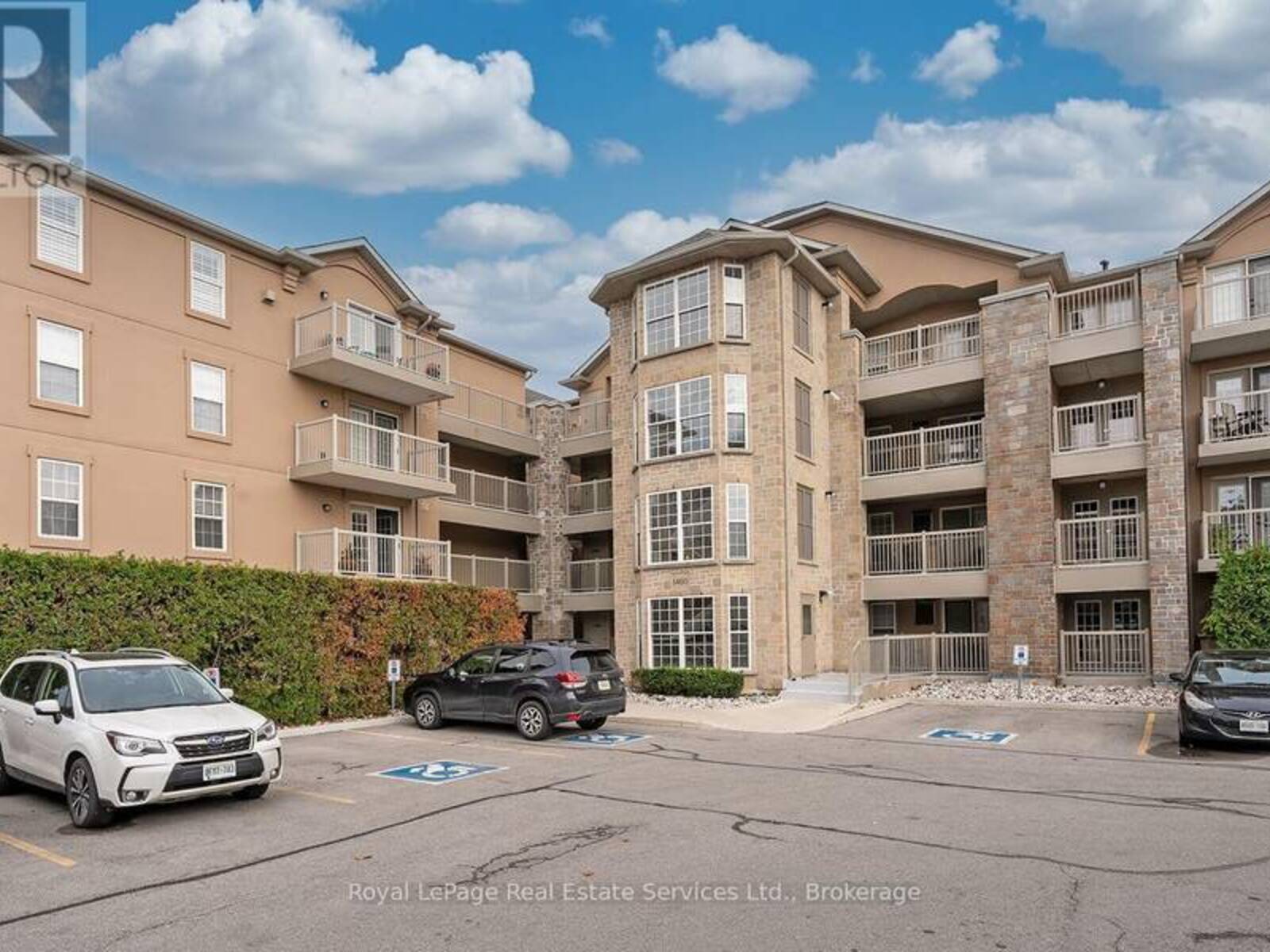 111 - 1460 BISHOPS GATE, Oakville, Ontario L6M 4N5