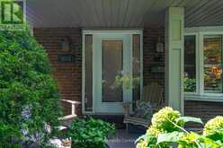 885 FLETCHER VALLEY CRESCENT | Mississauga Ontario | Slide Image Four