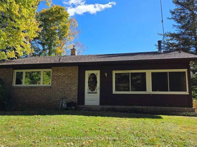4202 15 SIDE ROAD Milton Ontario, L0P 1B0 - 3 Bedrooms Home For Sale