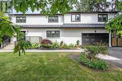 59 FAIRWOOD PLACE E | Burlington Ontario | Slide Image One
