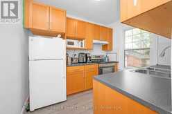 117 FAIRLEIGH AVENUE S | Hamilton Ontario | Slide Image Twelve